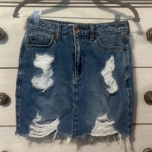 Hollister women’s denim skirt size 1 waist 25